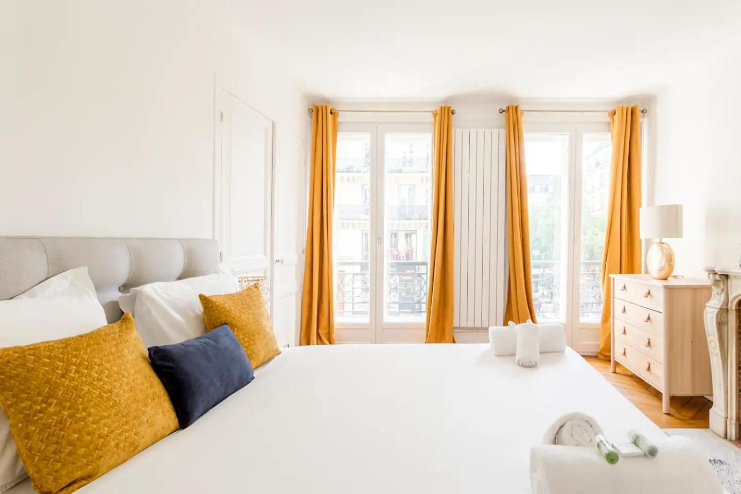 8P - 3Br Le Marais Spacious - Central - Historic Apt Paris Luaran gambar