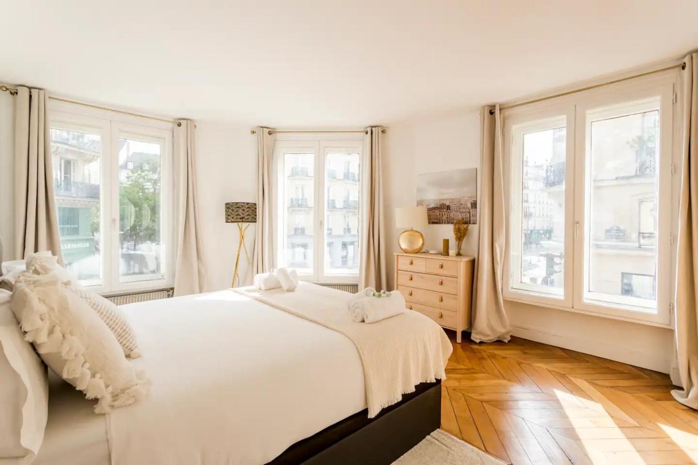 8P - 3Br Le Marais Spacious - Central - Historic Apt Paris Luaran gambar