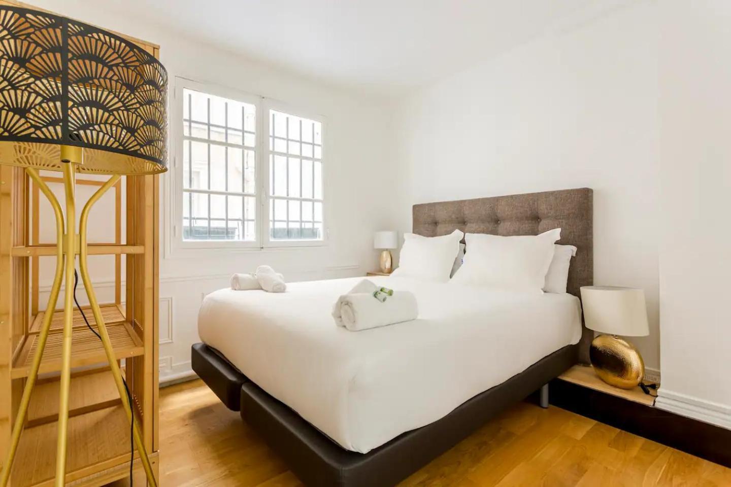 8P - 3Br Le Marais Spacious - Central - Historic Apt Paris Luaran gambar